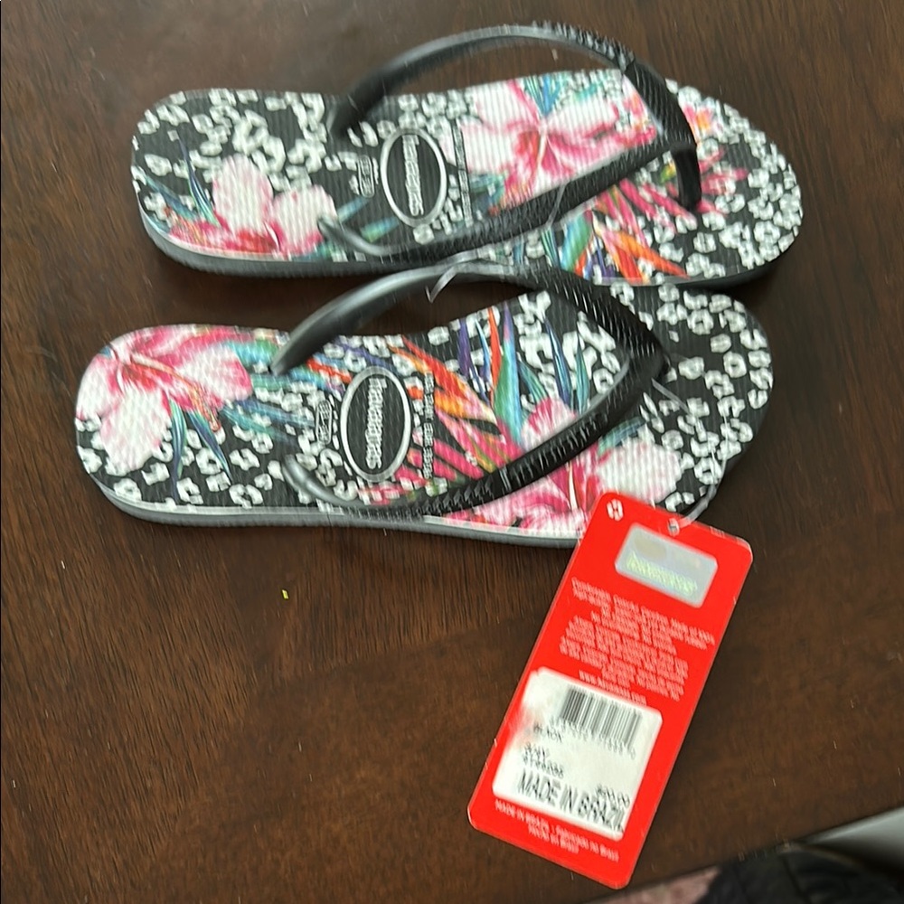 Havaianas Girls' Leopard & Floral Print Flip-Flops - Picture 4 of 7